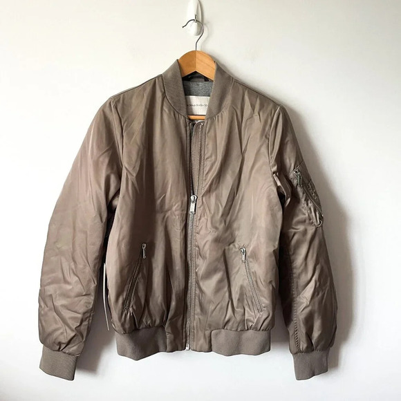 Aritzia The Group Babaton Gilman Classic Bomber Jacket Coat Modern Taupe NWT - Picture 6 of 12